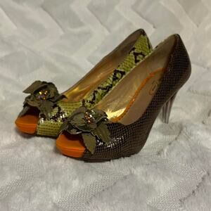 Poetic license metallic/snakeskin high heels